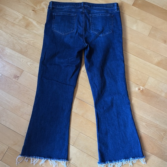 PAIGE Laurel Canyon Jean size 34 - Picture 2 of 7